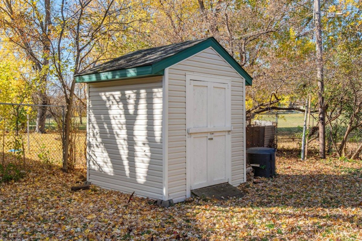 Small shed near trees